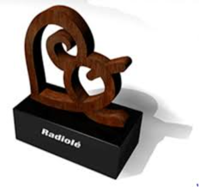 Imagen de Rosario también se viene a los Premios Radiolé, tenemos un regalo